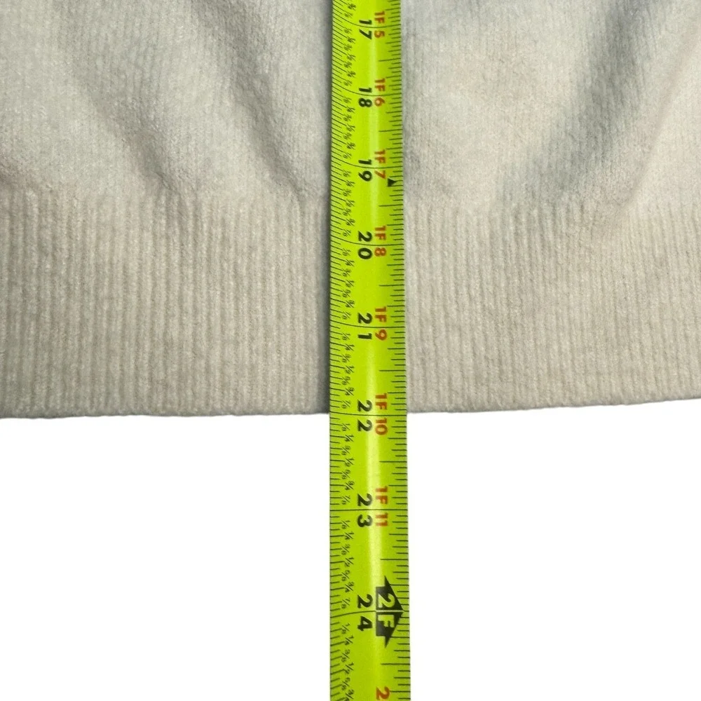 French Les Alpes Skiing Graphic Knit Sweater Women's Small‎ By Primark Cares